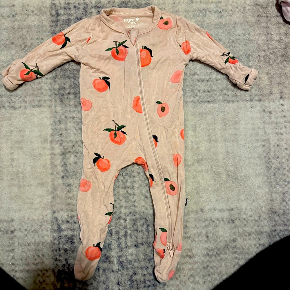 Peaches kyte